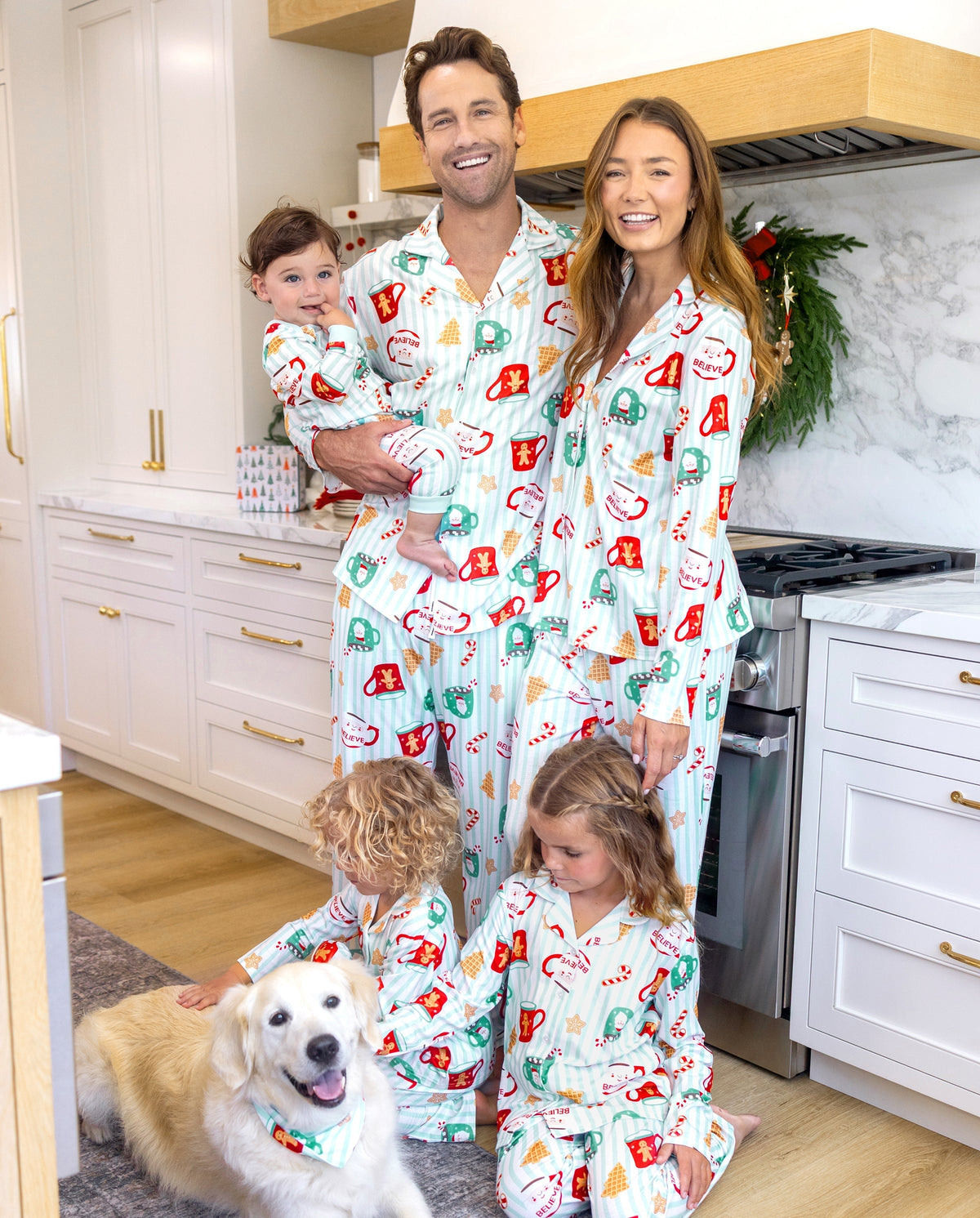 PatPat Family Matching Christmas Pajamas Mug Print Green